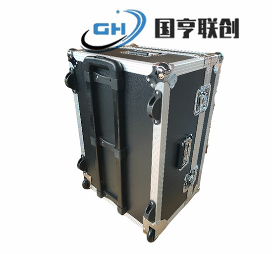 半露鋼輪航空箱